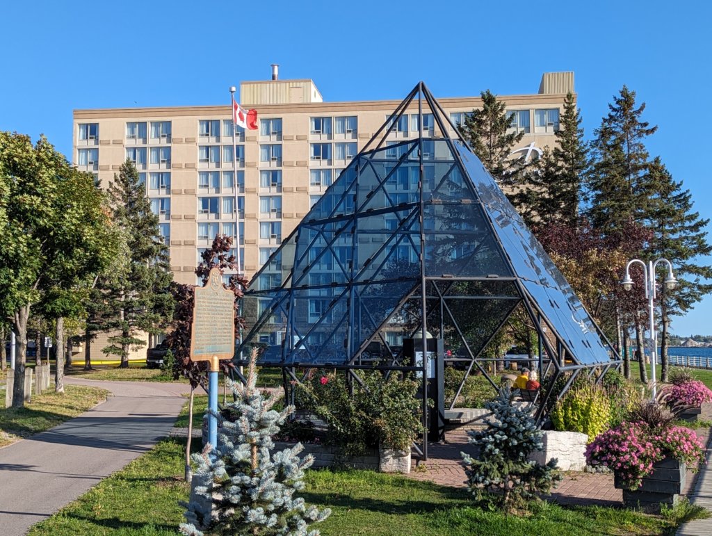 aroundthehotel7.jpg
